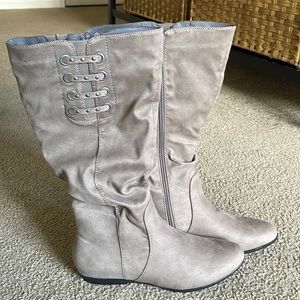 Boots- Never Worn!